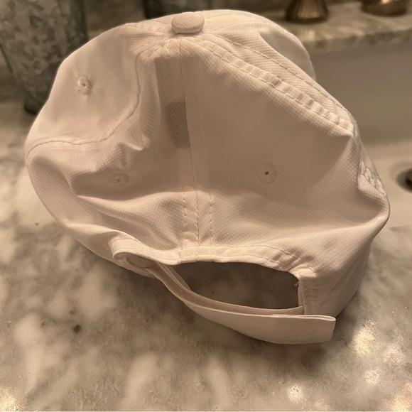 WM Phoenix Open hat - Picture 4 of 5